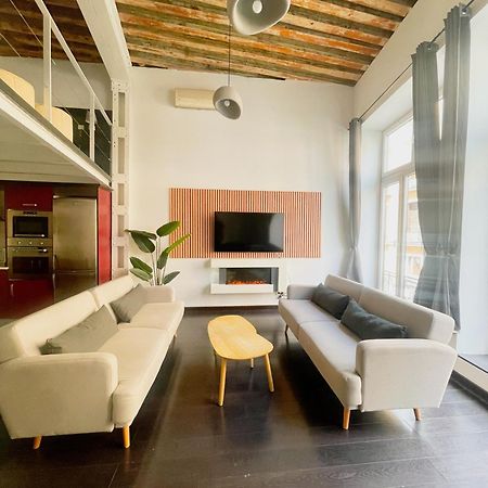Carretas Duplex Exterior Derecha Apartment Madrid Exterior photo